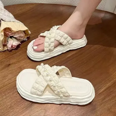 BLOOM STRIDE FEMALE SLIPPERS